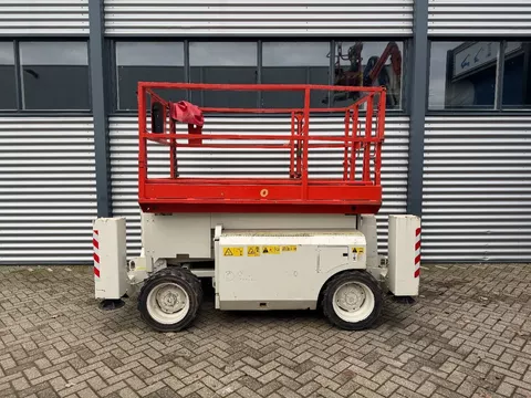 Genie GS3268RT Hoogwerker Schaarhoogwerker Ruwterrein