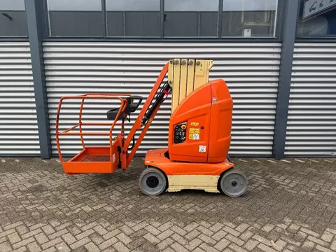 JLG Toucan 10E