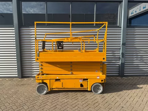 Haulotte Compact 12 Hoogwerker Schaarhoogwerker Schaarlift (2015)